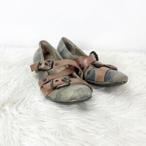 Anthropologie Otbt 8 M Womens Camo Textile Leather Park Hills Cross Strap Flats